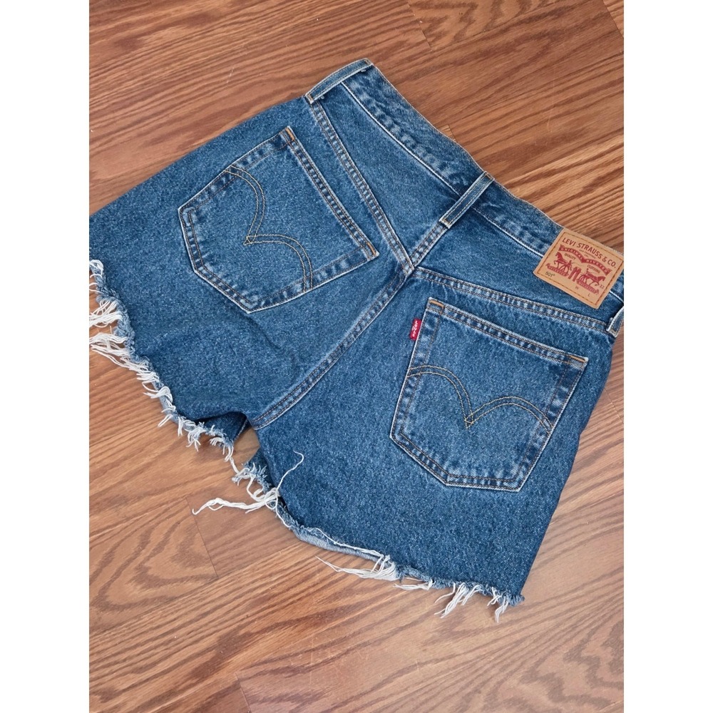 Levis 501 Original High Rise Denim Shorts Medium Wash Cut Off Blue W27 - Picture 7 of 8